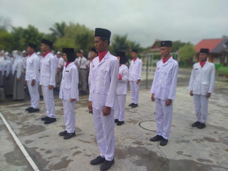 Paskibra Hut HGN dan PGRI ke 78 1